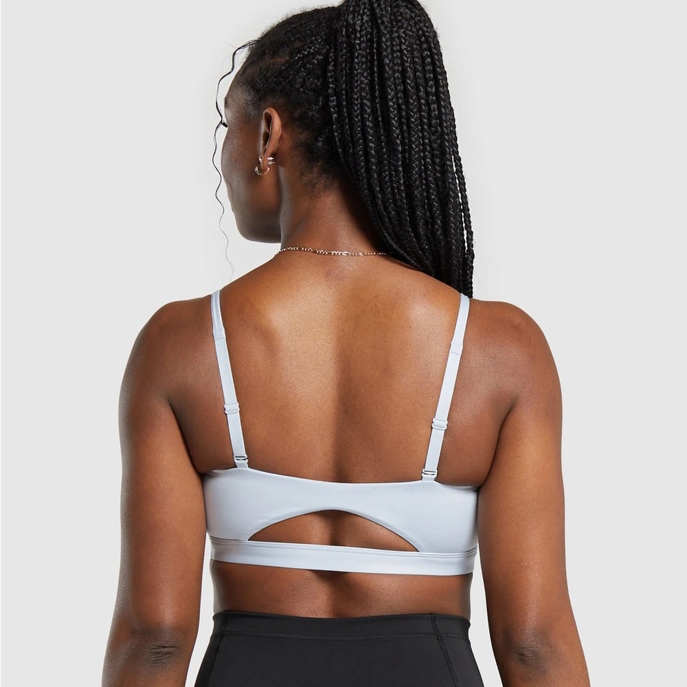 Gymshark cut out bandeau sports bra